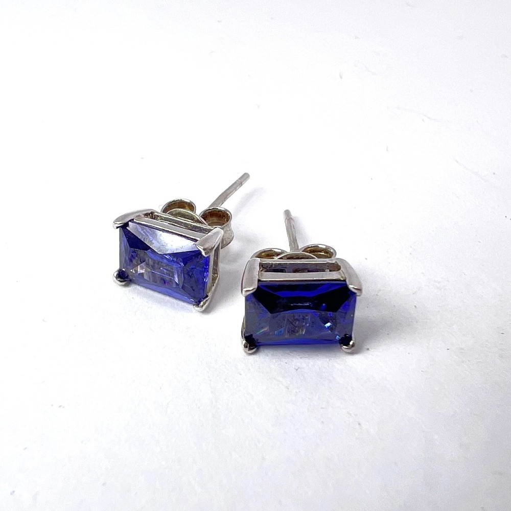 Tanzanite Stud Earrings Sterling Silver 925 8mm‎ x 5mm Classic Emerald Cut